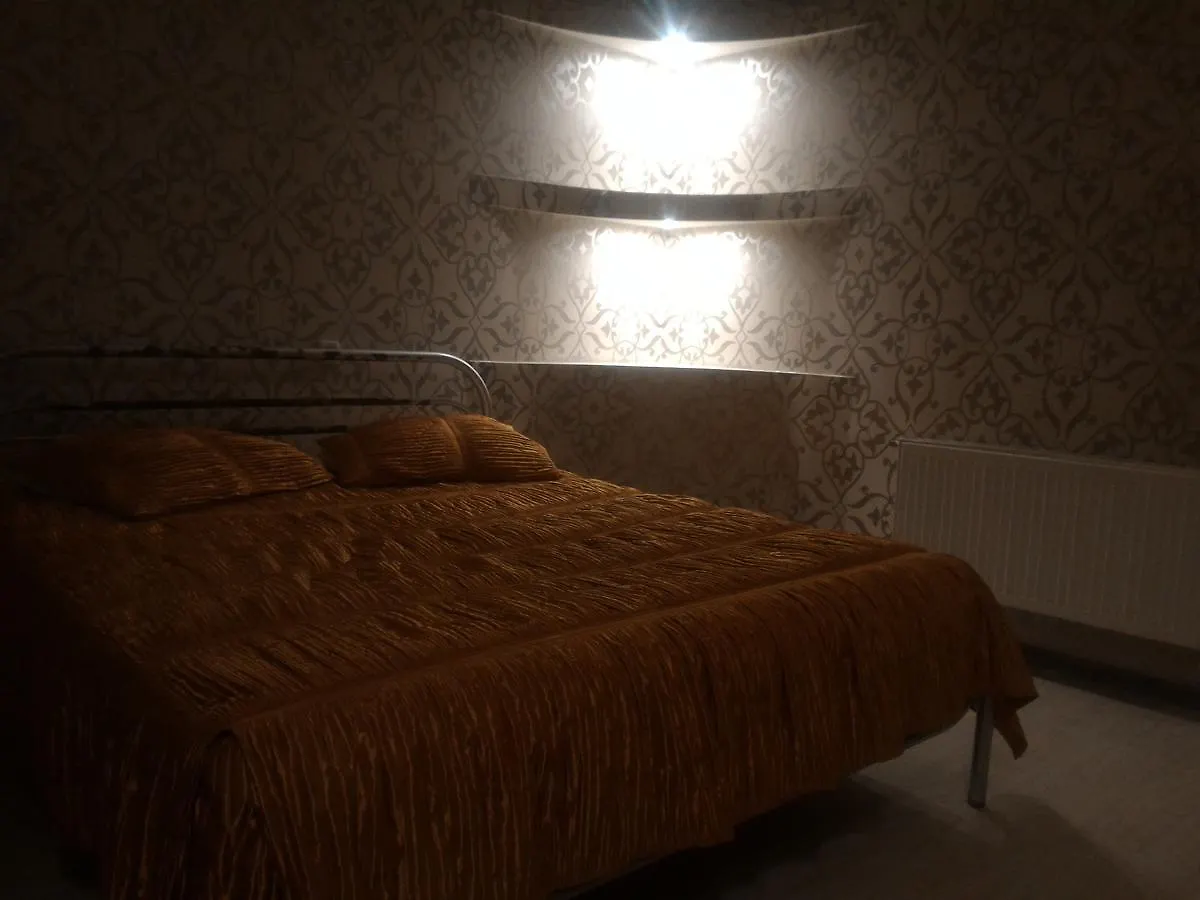 Б-52 Hotel